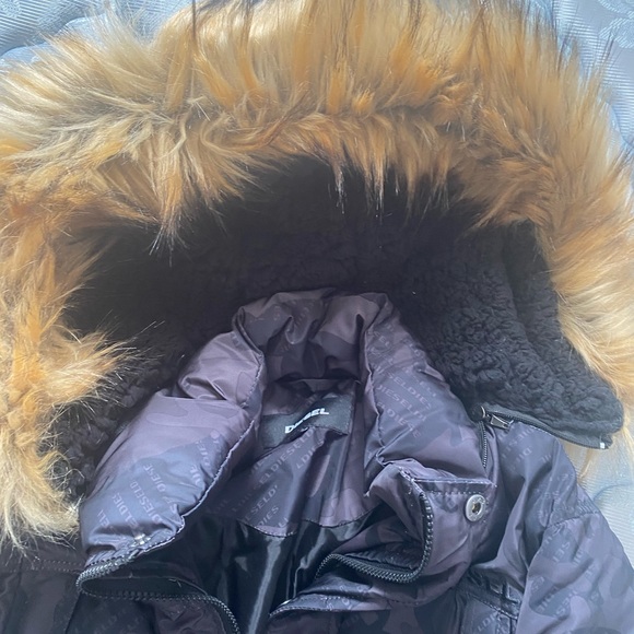 Diesel - Picture 8 of 12